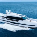 Porsche și curajul de a merge împotriva regulilor: 75 de ani de „greșeli” care au devenit standard KEΦI: un yacht construit pentru liniște, nu pentru spectacol