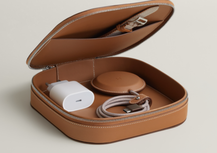 Hermès aduce luxul în tech