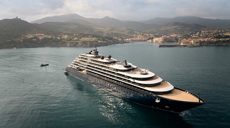 Ritz-Carlton Yacht Collection Ginori 1735